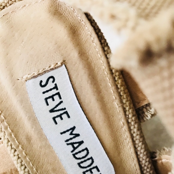 Like New!  These canvas and cork wedges are hot! - Picture 3 of 7